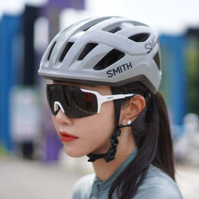 스미스 시그널 자전거 헬멧